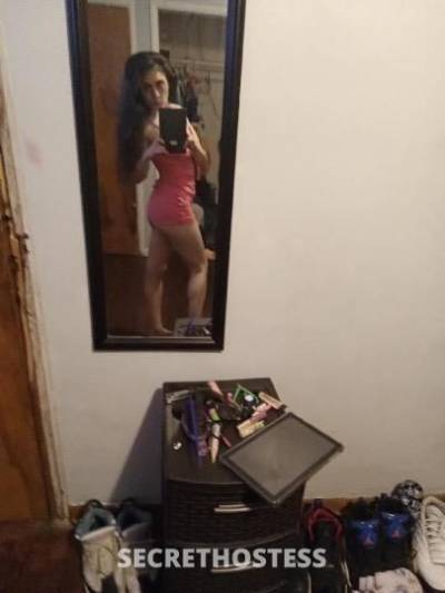 21 year old Escort in Detroit MI all 3 holes welcome