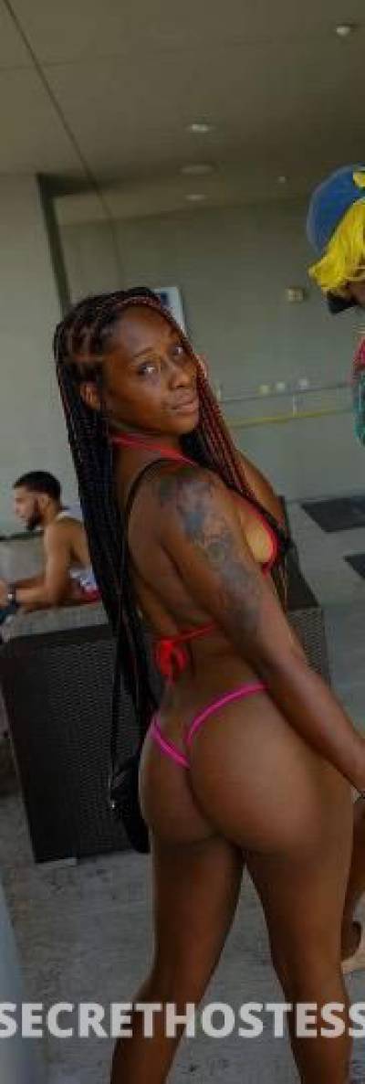 23 year old Escort in Atlanta GA Sexy Slim Thick Always Available