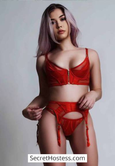 26 year old English Escort in London Carna, City Butterflies Agency