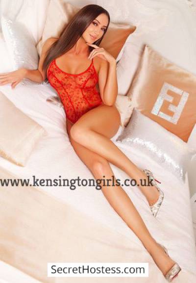 25 year old Escort in London Kenny, Kensington Girls Agency