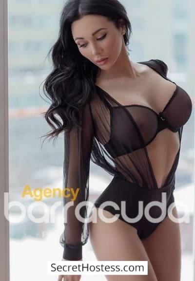 Natalie, Agency Barracuda Agency in London