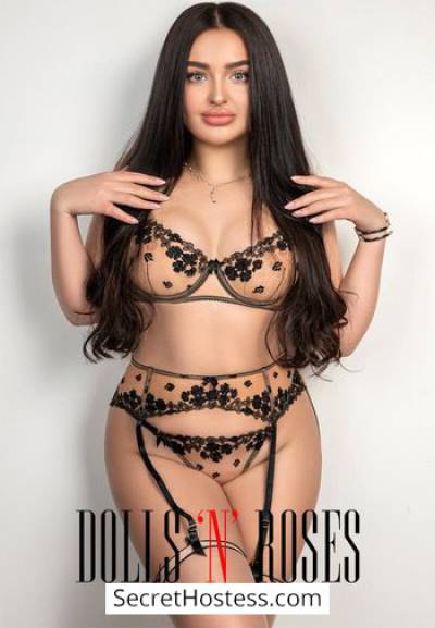 25 year old Ukrainian Escort in London Zuri, Dolls and Roses Agency