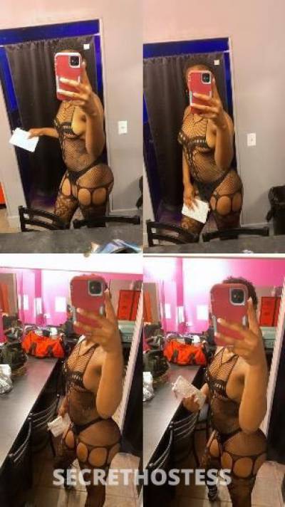 23 year old Escort in Chicago IL Black barbie