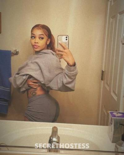 26 year old Escort in Staten Island NY Young sexy Availability day and night Curvyy Ass And Clean 