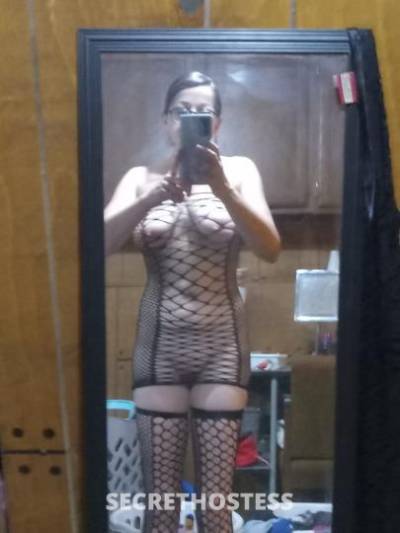 30 year old Escort in Rochester NY Tight and wet juicy ready to meet u