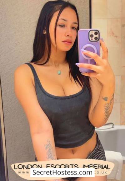 25 year old Peruvian Escort in London Amiga, London Escorts Imperial Agency