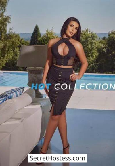 25 year old English Escort in London Camila, Hot Collection Agency