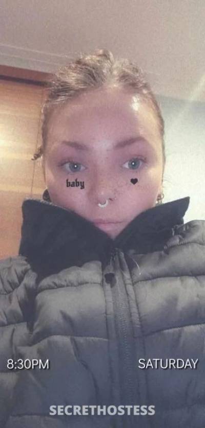 Dirty, aussie slut looking for a naughty time -curvy, 25 in Tweed Heads