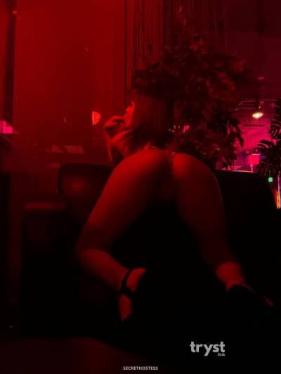 19 Year Old Asian Escort Seattle WA Brunette - Image 4