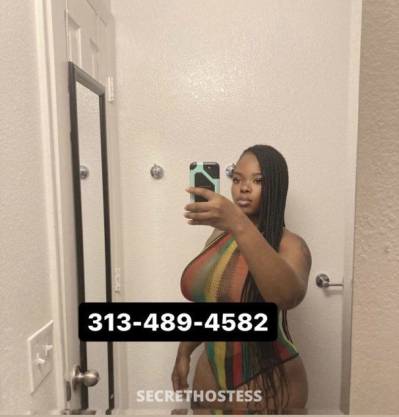 26 Year Old Escort Detroit MI - Image 3