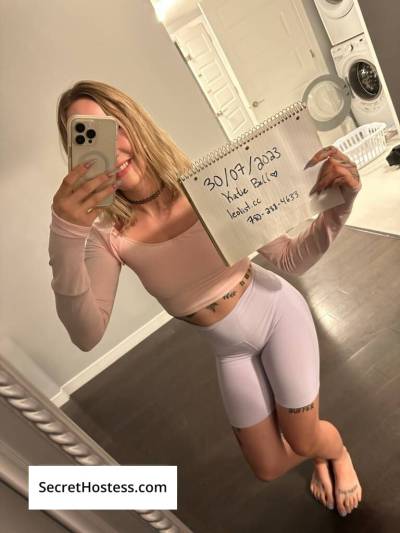 A+ student, fit, sweet, blonde in Edmonton