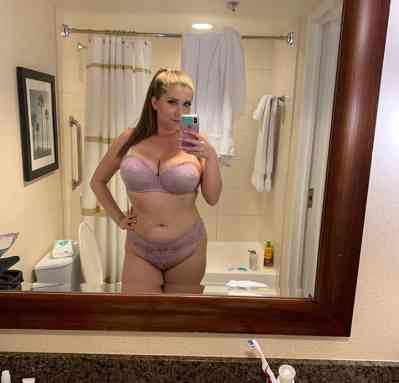 27 year old Escort in Belm I’m for hook up text me on telegram or Snapchat