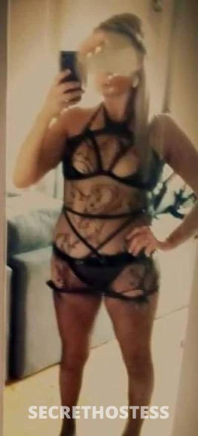 Sexy 27yrold Blonde Blueyed SQUIRTER wDD's availablethis  in Melbourne
