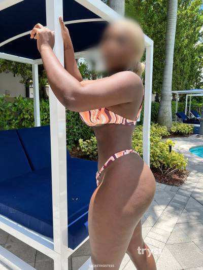 20Yrs Old Escort Size 8 175CM Tall Winnipeg Image - 2