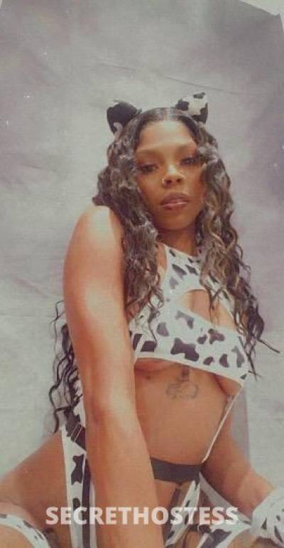 25 year old French Escort in Oklahoma City OK Reach out and lets have a fun and wild time