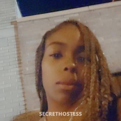 28 year old Escort in Detroit MI two girls looking for fun and ready to play