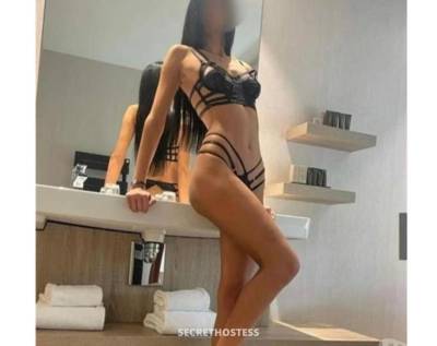 22Yrs Old Escort London Image - 3