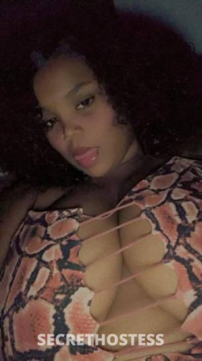 Yellowbone super and tightim 5 5 hourglass shape incall-out- in Phoenix AZ