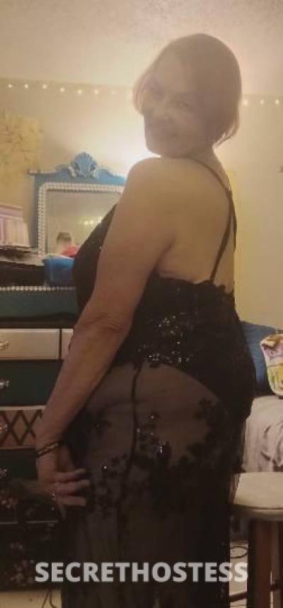 58Yrs Old Escort Phoenix AZ Image - 2