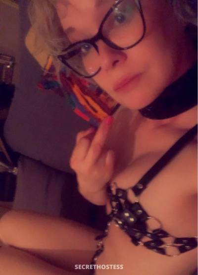 Lily 40Yrs Old Escort Winnipeg Image - 1