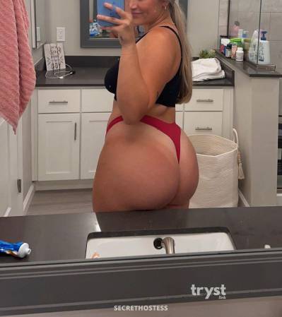Blake - Natural, thick, blonde in Little Rock AR