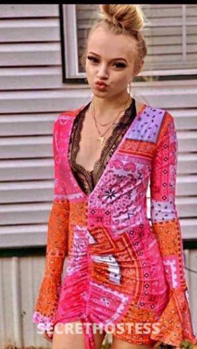 26 year old Escort in Staten Island NY Hot queen incall outcall and cardate available