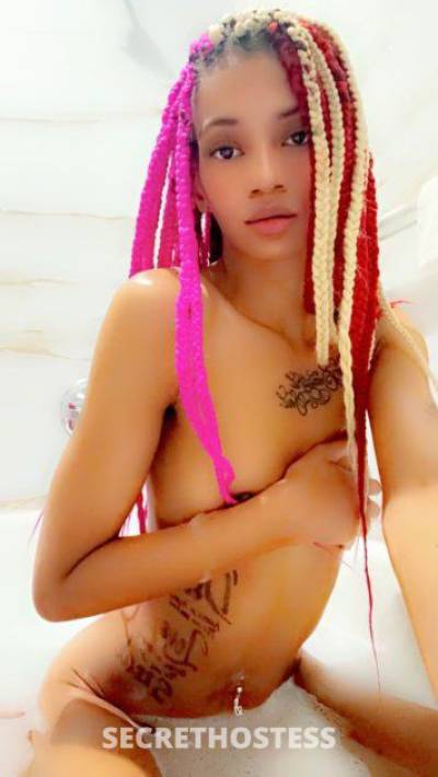 26 year old Escort in Oklahoma City OK ? 6 Ft Exotic Slim Wet Fun