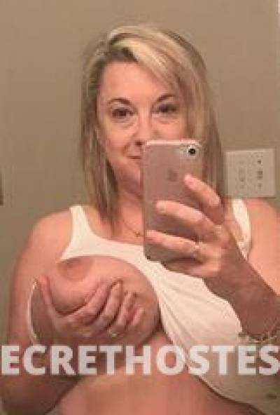 49Yrs Old Escort Long Island NY Image - 1