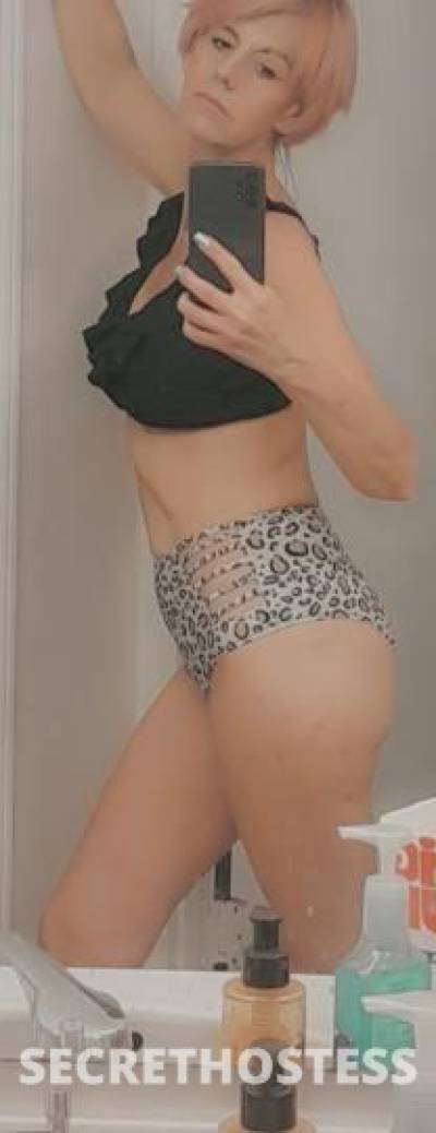 Cherry 42Yrs Old Escort Chicago IL Image - 2