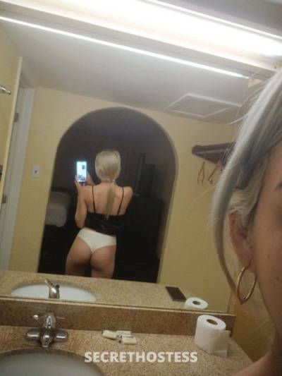 25 year old Cuban Escort in Austin TX Hola amor