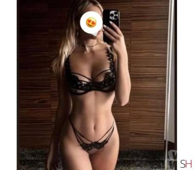Petit blonde girl available for outcall 🔞✅️♀️,  in London