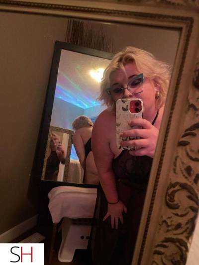 whyte ave incall / duos and greek / curvy and fun! /  in City of Edmonton