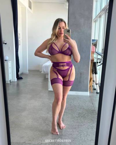 25 year old Escort in Green Bay WI Always available for **** Hardcore,69,****,breastfuck,Head 