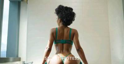 Prunelle 24Yrs Old Escort Ft Mcmurray Image - 4