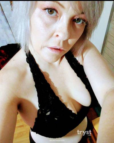 30 year old White Escort in Jackson MS Sunny - Home alone &amp; honey