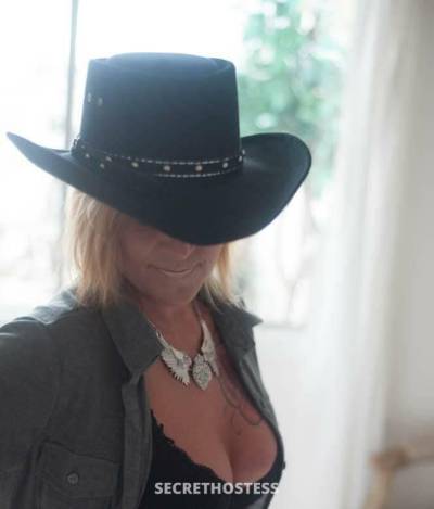 TONI RYDER 45Yrs Old Escort Red Deer Image - 0