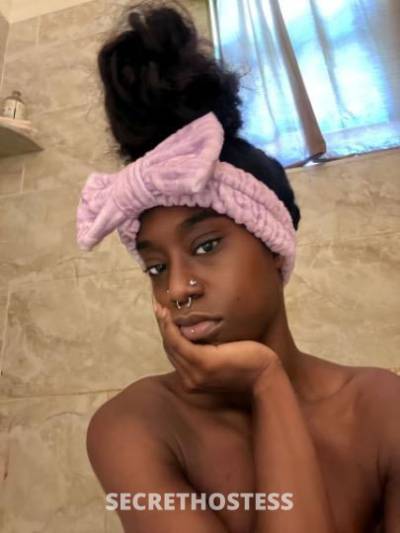 25Yrs Old Escort North Bay CA Image - 1