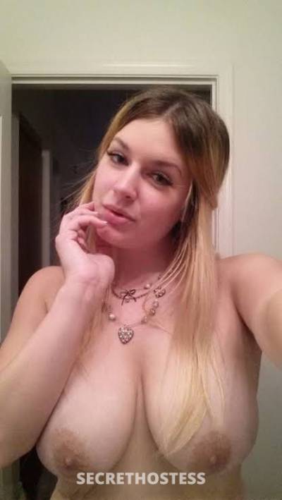 27 Year Old Asian Escort Abbotsford Blonde - Image 2