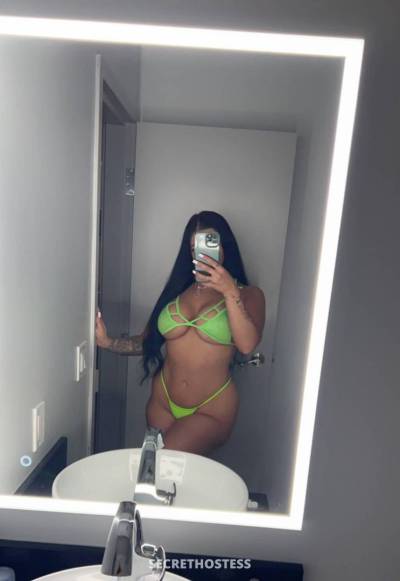 victoria 25Yrs Old Escort Red Deer Image - 4