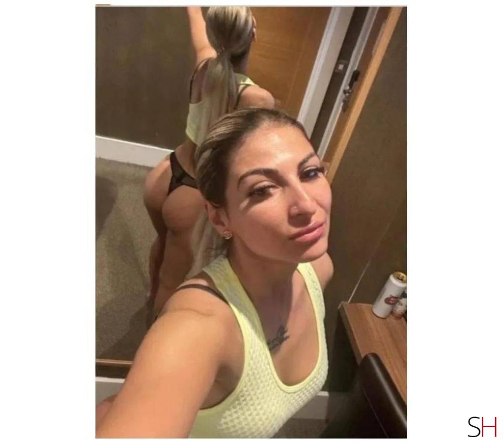 24Yrs Old Escort Essex Image - 1