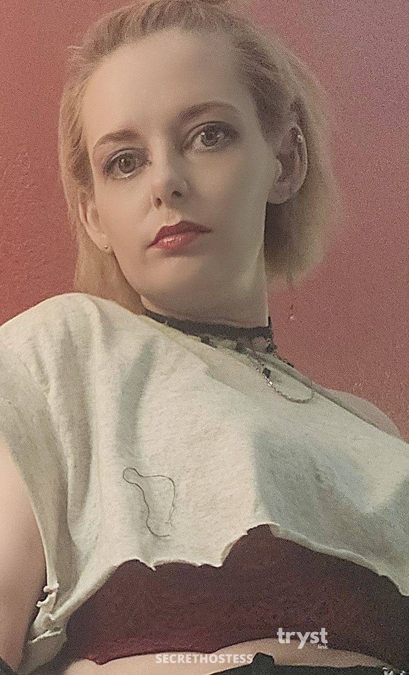 Billie 20Yrs Old Escort Size 6 154CM Tall Greenville SC Image - 11