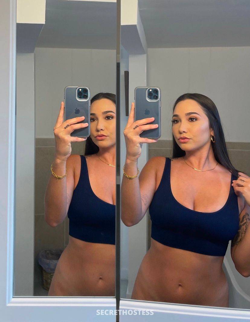 Katrinal-lopez 22Yrs Old Escort Size 4 160CM Tall Louisville KY Image - 1