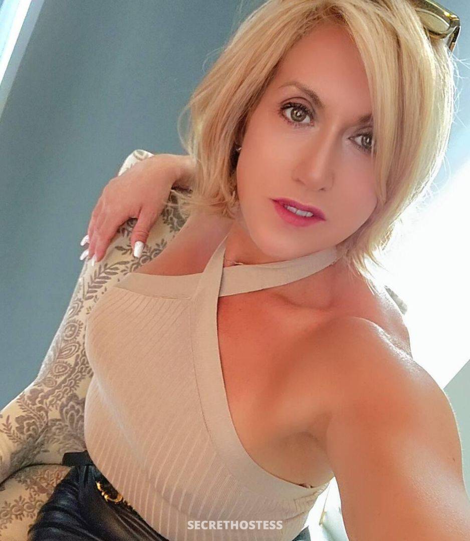 Sandi Laine 44Yrs Old Escort Vancouver Image - 1