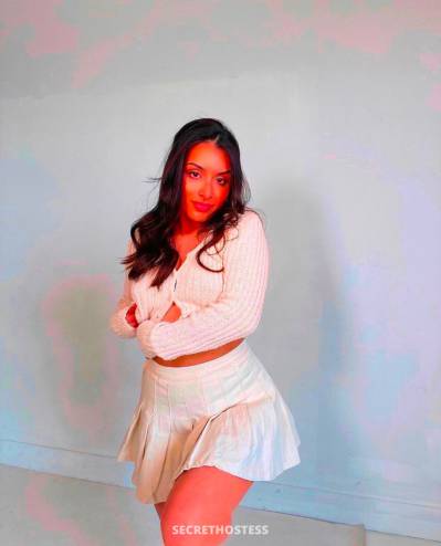 26 year old Escort in Winnipeg I'm available for both incall and outcall service