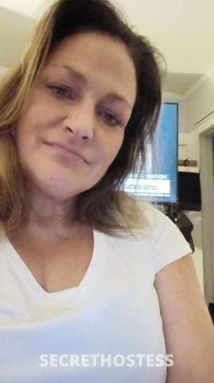 42Yrs Old Escort Milwaukee WI Image - 1