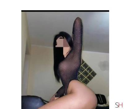 22Yrs Old Escort Size 8 London Image - 3