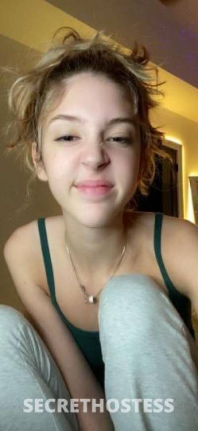 22Yrs Old Escort Lansing MI Image - 1