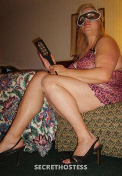 Mature Beauty Deanna Soprano in Virginia Beach VA