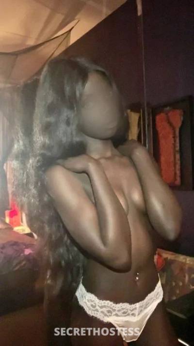 MELODY - CLASIC AFRICAN BEAUTY avail tonight - SATURDAY in Melbourne