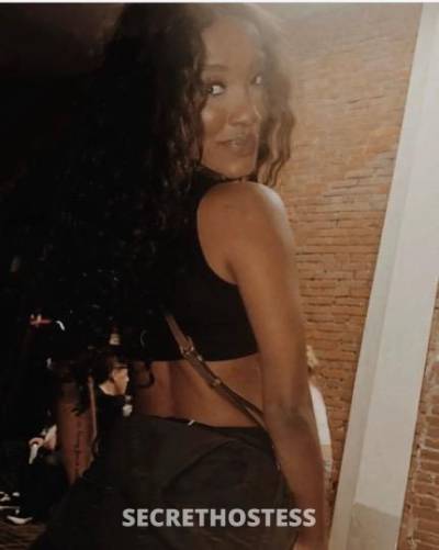 Sexy slim thick sexy Ethiopian in Queens NY